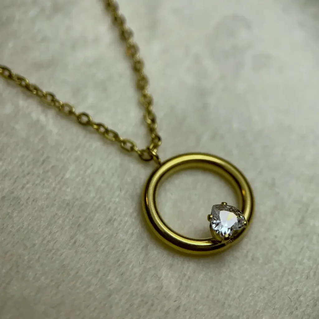 Collier or inox